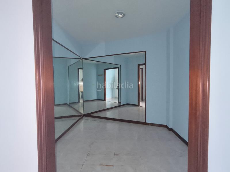 Foto 0fefa3d5-7cba-4362-9643-1aa505162027. Miete geschäftsraum in rua 25 de xullo 25 in Alto del Castaño Narón