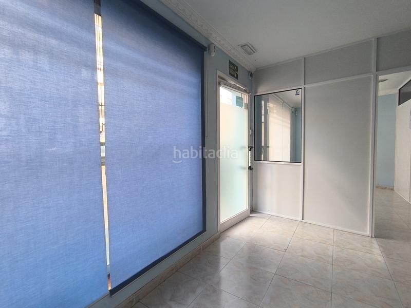 Foto 267fb452-77e6-45c4-81c3-3eb5a0e2ff24. Alquiler local comercial en rua 25 de xullo 25 en Narón