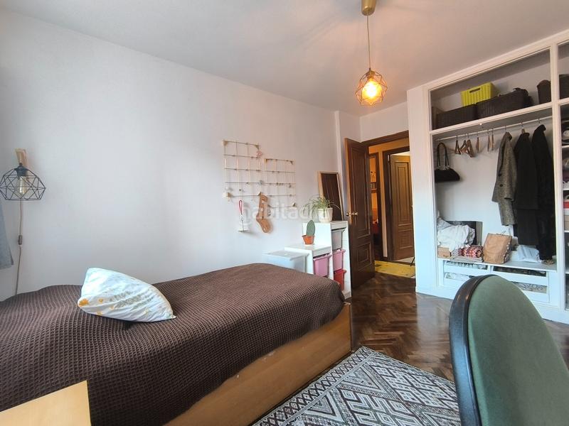 Foto 0b0b10f8-8cf0-4387-8d41-2e4cb3309318. Appartement dans calle alejandro barreiro noya 1 dans Coruña (A)