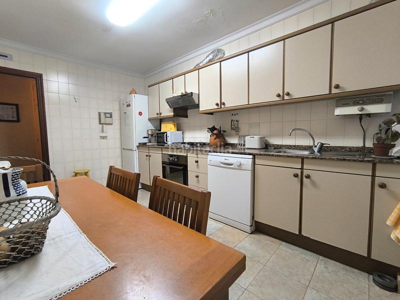 Foto 326cb793-6cb7-42c7-90c5-8cd3454eeec1. Appartement dans calle alejandro barreiro noya 1 dans Coruña (A)