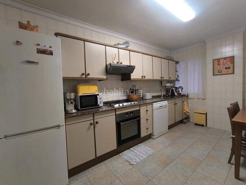 Foto 52104c0d-da6a-4ac9-9391-bc7576f4ed81. Appartement dans calle alejandro barreiro noya 1 dans Coruña (A)