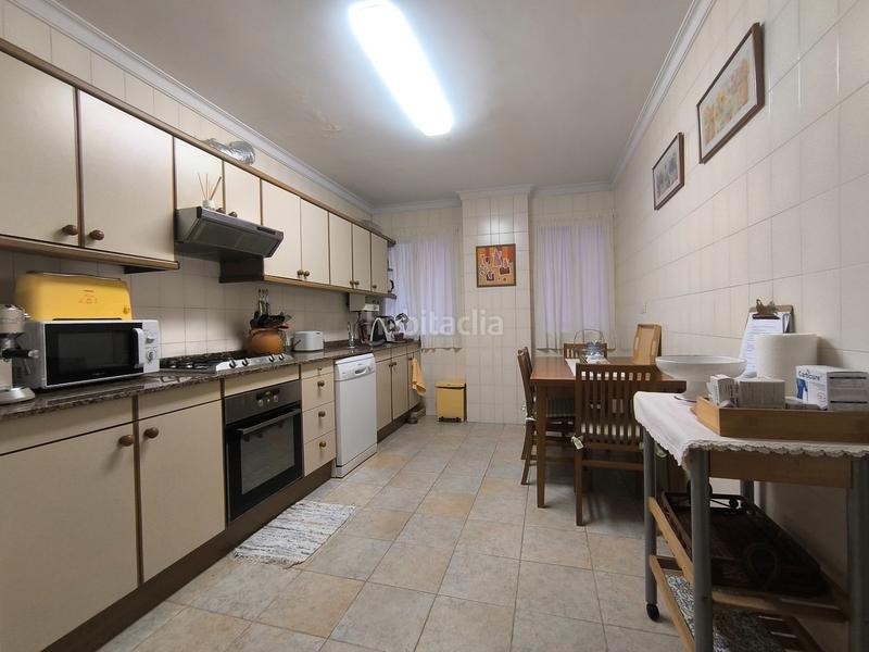 Foto 5b930248-03e0-403b-a633-40698c38531a. Appartement dans calle alejandro barreiro noya 1 dans Coruña (A)