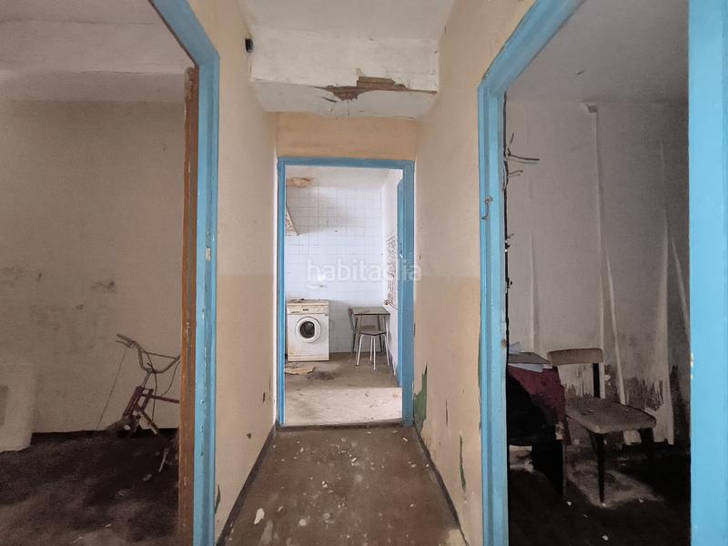 Foto c2437afd-c40e-471d-a60d-81e1cf9dd880. Edifici a rúa socorro 2 a Ferrol vello - puerto Ferrol