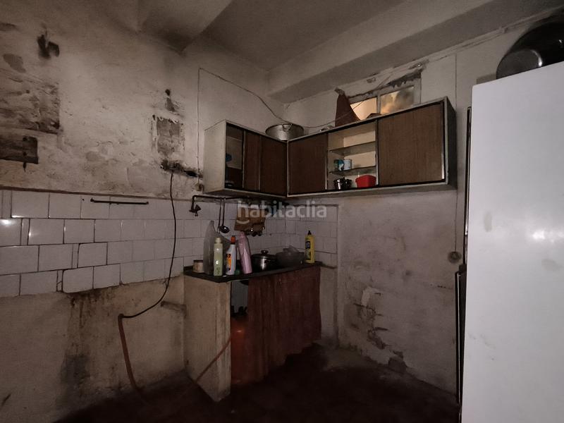 Foto f0a18c00-6bdd-43bd-8cbb-e47893b9c742. Edifici a rúa socorro 2 a Ferrol vello - puerto Ferrol