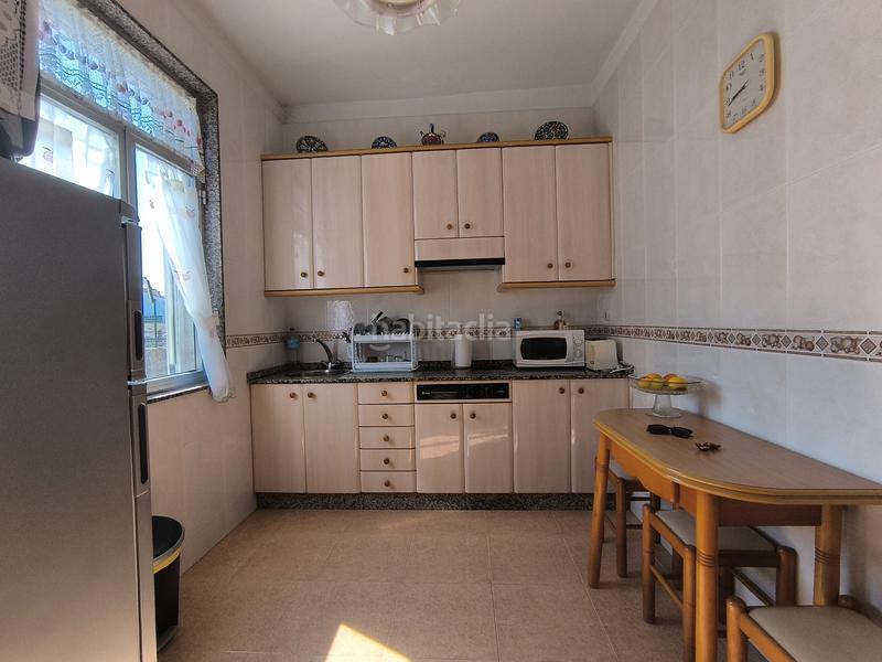 Foto 02396095-698e-4da5-8f2a-706618c0f2d9. Casa amb calefacció a A Malata - Catabois - Ciudad Jardín Ferrol