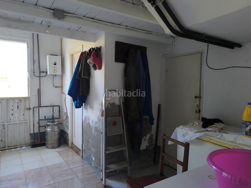 Foto 1005272a-a64f-4493-aeaf-ef4ffe38cc6c. Casa amb calefacció a A Malata - Catabois - Ciudad Jardín Ferrol