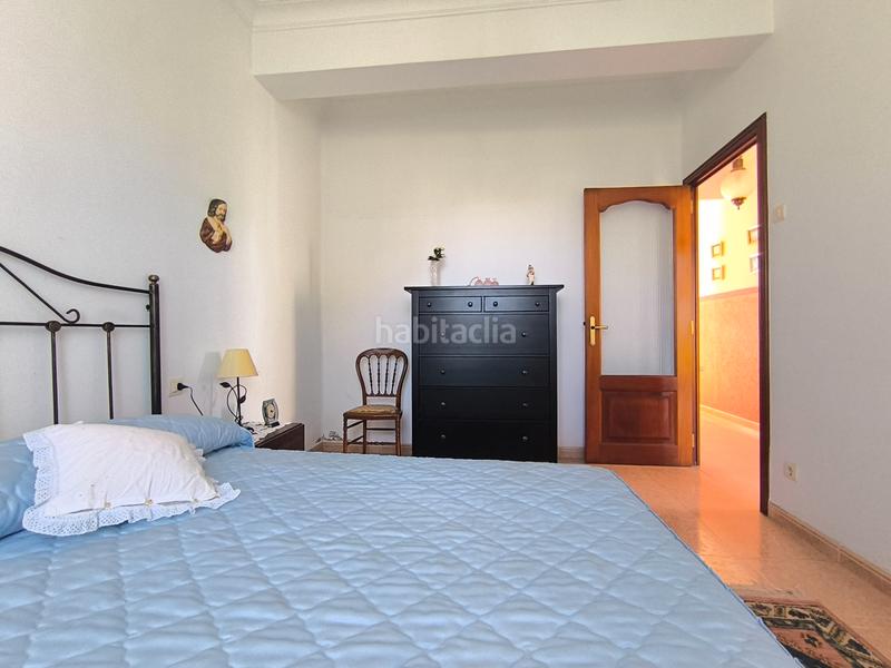 Foto 3db1207c-1a86-4948-9e96-79c88d464f4a. Casa amb calefacció a A Malata - Catabois - Ciudad Jardín Ferrol