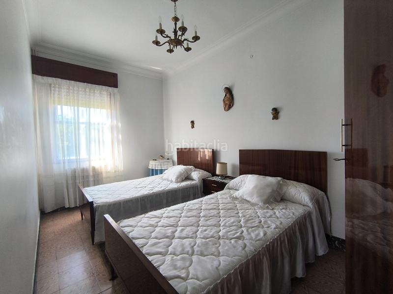 Foto 767814dc-7b91-48aa-b464-fb243c2bbd7a. Casa amb calefacció a A Malata - Catabois - Ciudad Jardín Ferrol