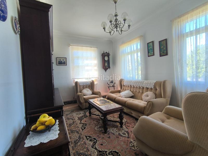 Foto 77f91c10-21ba-4d88-aae9-21036baef220. Casa amb calefacció a A Malata - Catabois - Ciudad Jardín Ferrol