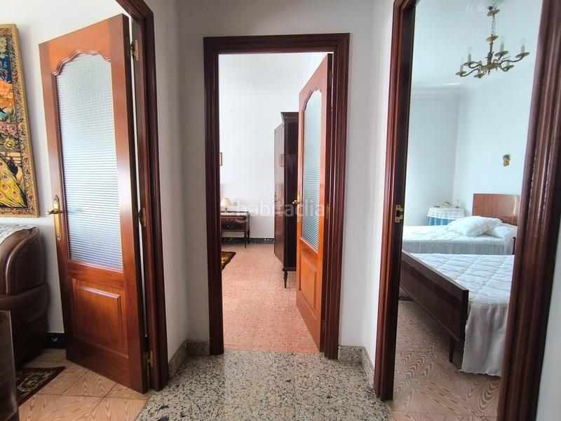 Foto 903778bb-dcd7-4c27-9a7f-67a24d4b395e. Casa amb calefacció a A Malata - Catabois - Ciudad Jardín Ferrol