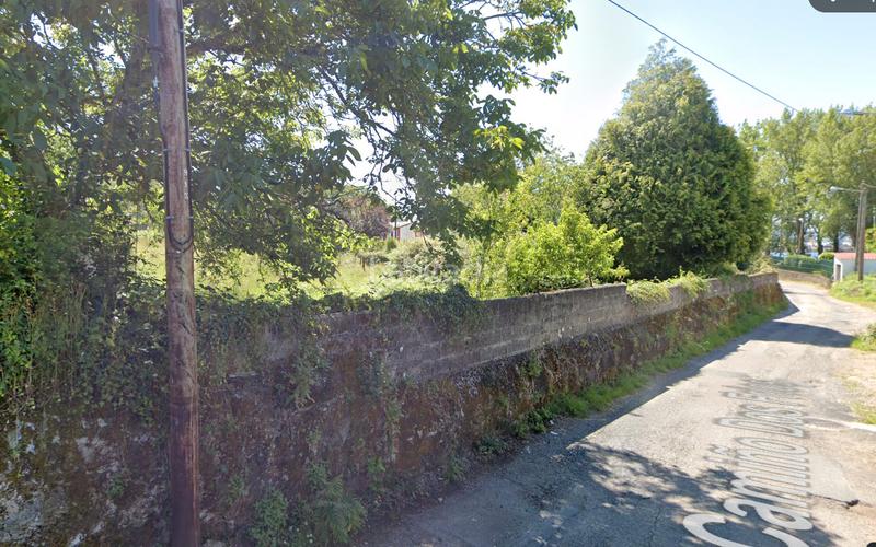 Foto f616e9af-227c-43ca-bed0-ebfe97e00567. Terrain résidentiel dans camiño dos landroves 2 dans Ferrol