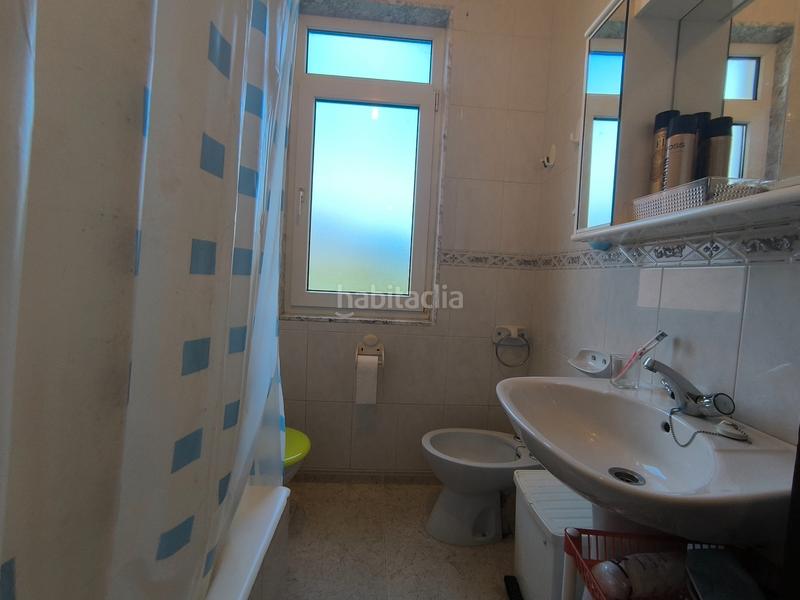 Foto 016a985e-3326-4a00-ad4b-c7c2c2d1a01f. Casa adossada amb calefacció a Cedeira