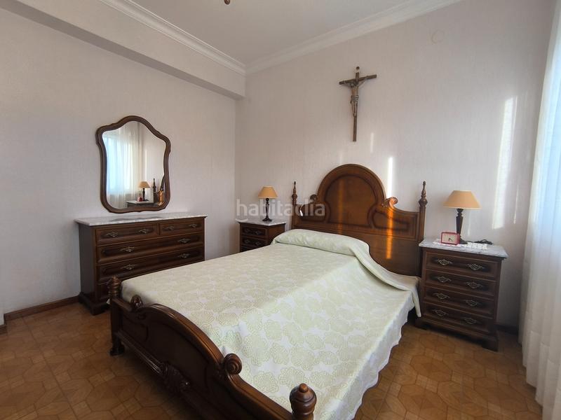 Foto 06d9ddff-4e1d-44e8-9dc5-498080e02975. Casa adossada amb calefacció a Cedeira