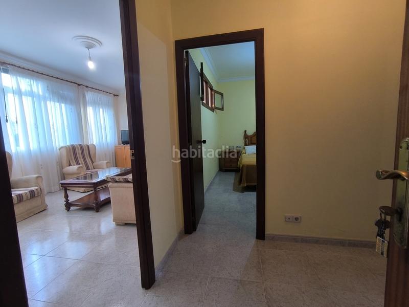 Foto 43310102-4511-423f-b573-2e1ee2ecec55. Casa adossada amb calefacció a Cedeira