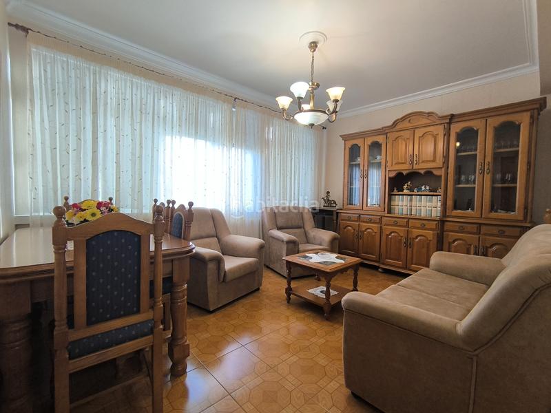 Foto 54dee5c0-5e45-4709-98c8-a39890199fdb. Casa adossada amb calefacció a Cedeira