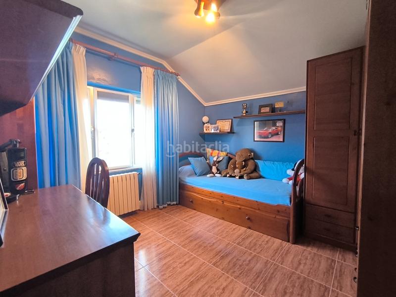 Foto 6907e907-fbab-4986-b9cd-a19440657ef7. Casa adossada amb calefacció a Cedeira