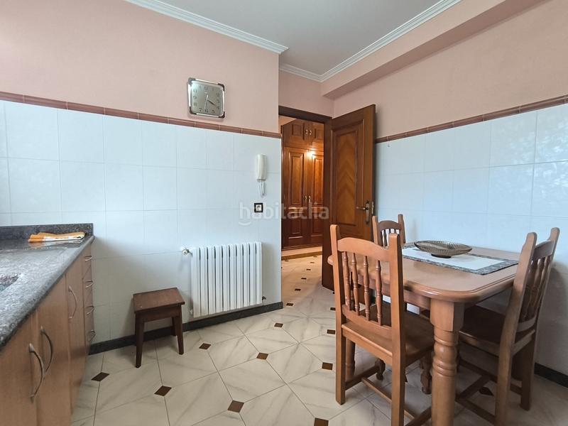 Foto 756221f0-1e24-4970-be8a-c9d0c882bc20. Casa adossada amb calefacció a Cedeira