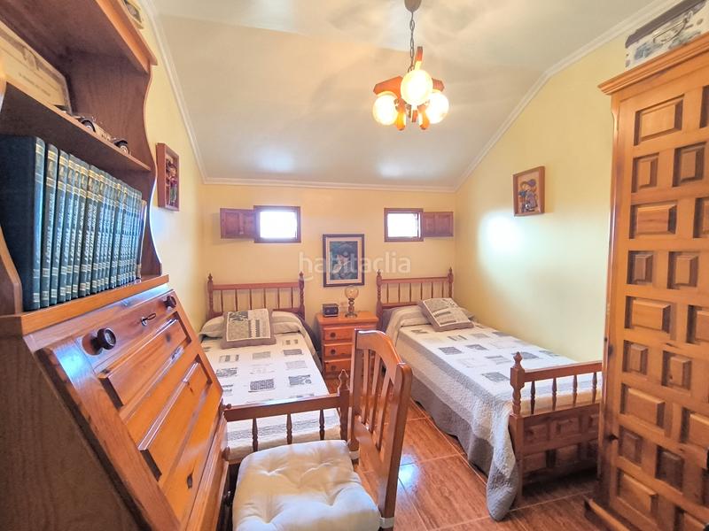 Foto 9381b09c-039b-48e2-906f-2ecf12d09231. Casa adossada amb calefacció a Cedeira