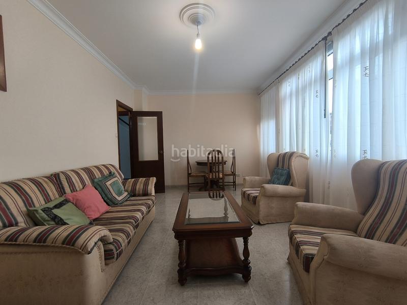 Foto 9e89e42d-f657-4aba-850e-416a52d89fef. Casa adossada amb calefacció a Cedeira