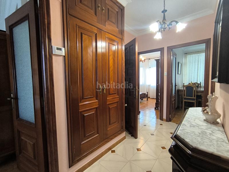 Foto b68cbcaf-58fd-46ca-81d9-c7de573240ae. Casa adossada amb calefacció a Cedeira