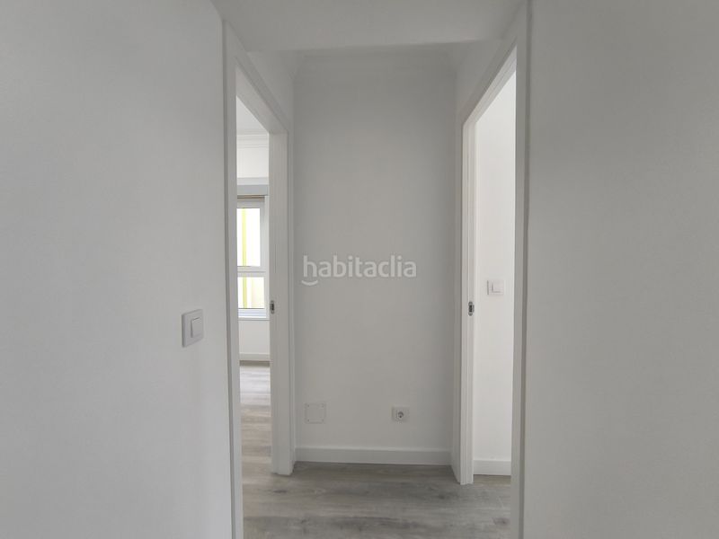 Foto 5b5e9946-25ae-40c2-a14a-bdbbf40379ec. Flat in calle de rubalcava 2 in Centro Ferrol