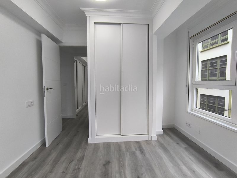 Foto 8f2a7c9f-a16e-4a7d-883e-ab2f7d4b5591. Flat in calle de rubalcava 2 in Centro Ferrol