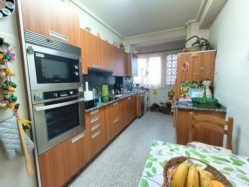 Foto 0bc39062-c00b-40e2-841d-415024c4f803. Appartamento con riscaldamento parcheggio in Caranza Ferrol