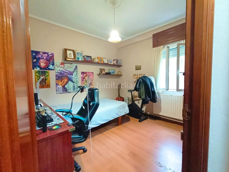Foto a57a2c03-7031-4658-b47e-dbc370a440ba. Appartamento con riscaldamento parcheggio in Caranza Ferrol