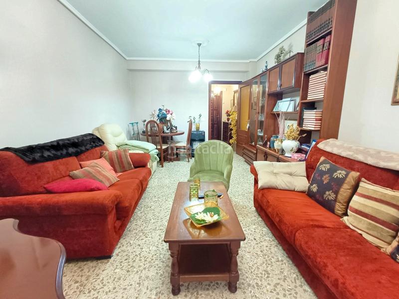 Foto b7d0d0c5-f597-48ff-8166-96dd215b8c24. Appartamento con riscaldamento parcheggio in Caranza Ferrol