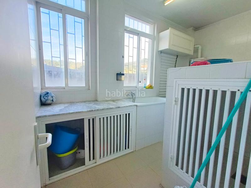 Foto cf1afa74-a559-4155-80f9-01ca3b45e6a5. Locale commerciale in Valdoviño