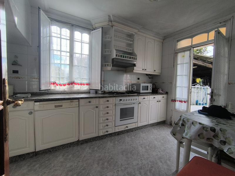 Foto f32552a2-258f-4043-b66b-2feec06279ef. Maison dans rúa do espiño 139 dans A Malata - Catabois - Ciudad Jardín Ferrol