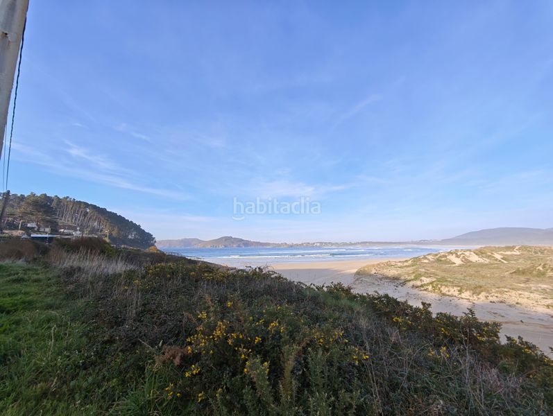 Foto db43ba35-53b5-4742-adba-6f732f6b621b. Chalet con camino riscaldamento parcheggio piscina in Ferrol