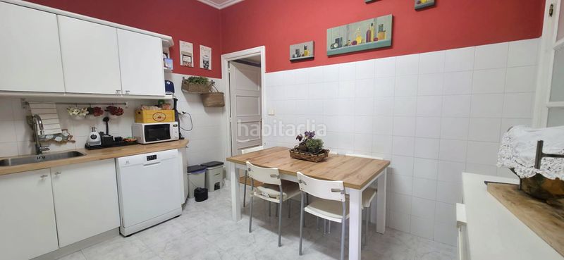 Foto 7ade8a15-6674-4ded-aa60-f947a77bebd5. Flat with heating in Plaza de España Ferrol