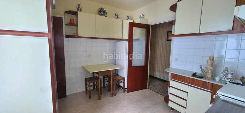 Foto 86b32352-a7d6-42be-8a44-c153a1364f6c. Pis a Caranza Ferrol