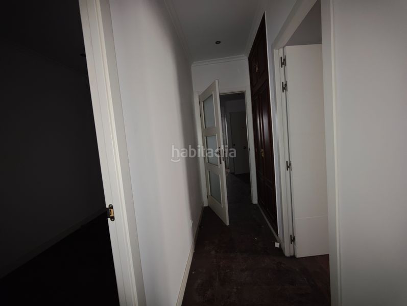 Foto c8f6e357-d71e-4903-b183-55d42b09e1e1. Edificio in rúa carme 28 in Centro Ferrol