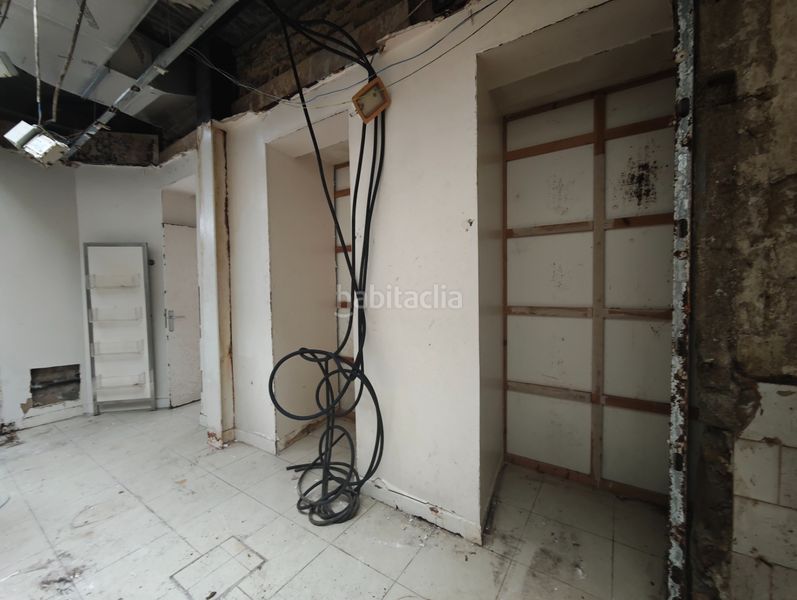 Foto 0827b206-a2b6-4947-a790-f88c1b38b6ee. Edificio en rúa carme 28 en Centro Ferrol