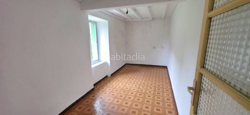 Foto b921dd4d-b537-4e9b-b5c0-f74bd724b86c. Casa amb aparcament a Cedeira