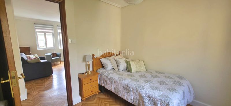 Foto b3bbc394-4474-46ee-b378-013f3fde0df9. Pis amb calefacció a Caranza Ferrol