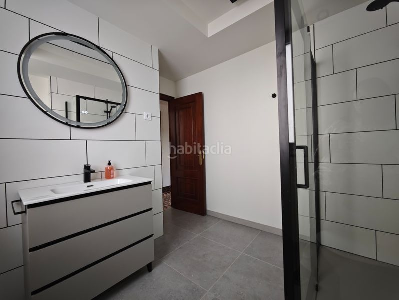 Foto 060477d3-a8c4-44c2-8358-bb3066df7677. Pis a Fene