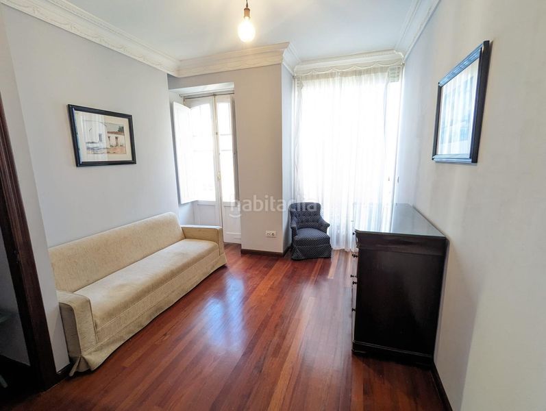 Foto 14311257-a781-4a1d-a67e-99a798ebc589. Rent flat in rúa sol 136 in Centro Ferrol
