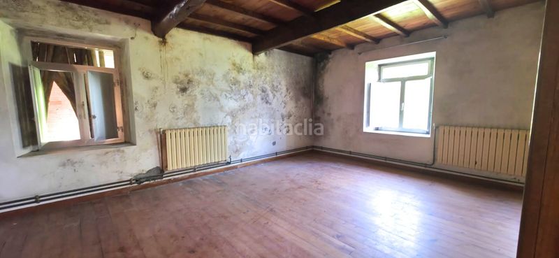 Foto a003898d-1c7b-44b8-be17-800452eecdab. Masia a Cerdido