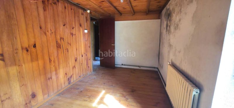Foto de2cca5c-f660-4e0c-9566-d45406b165f5. Masia a Cerdido