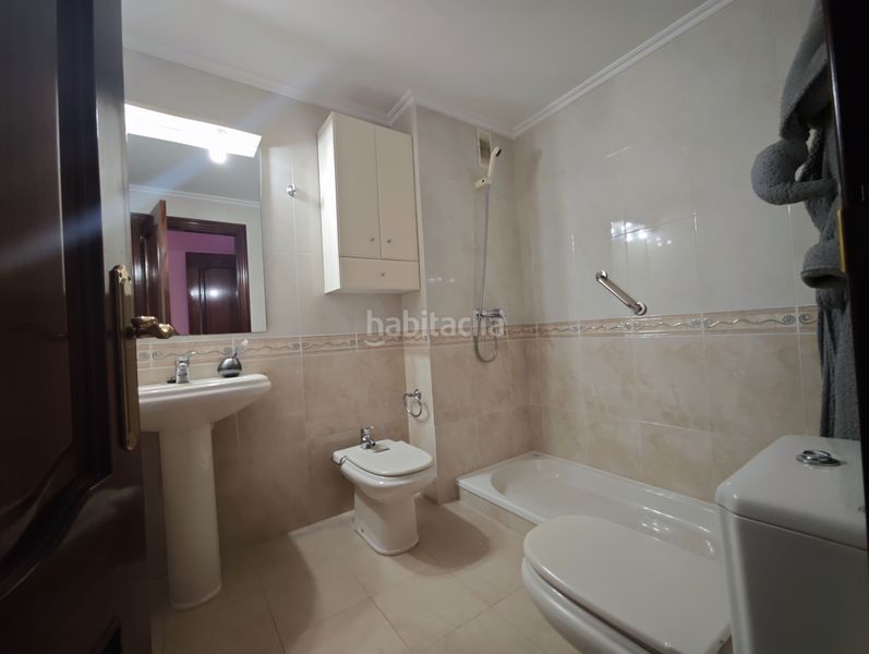 Foto c7e786b8-7997-4633-b30f-80e0a7a3001e. Etagenwohnung mit heizung parking in Alto del Castaño Narón
