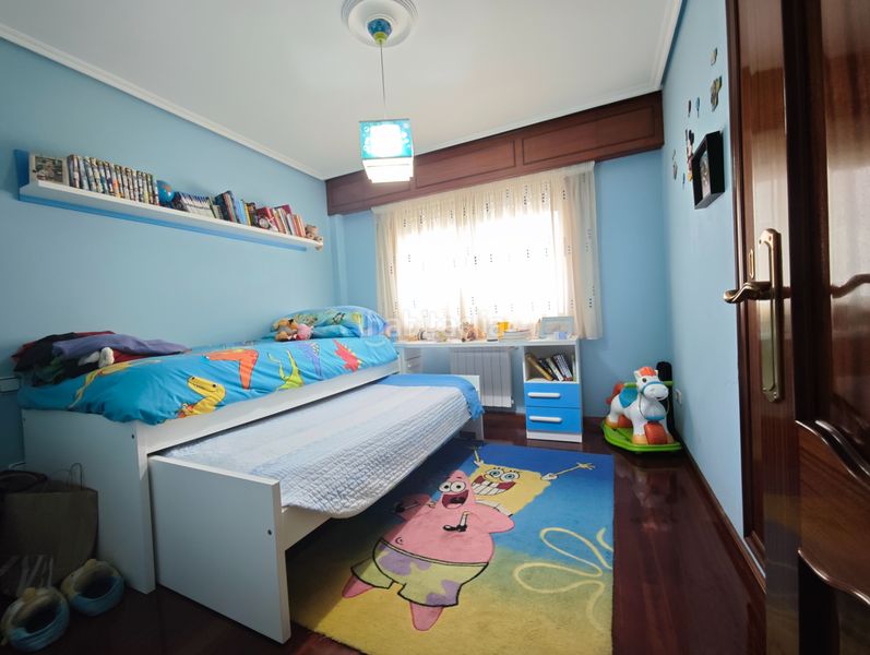 Foto e29142bf-ef97-4d56-8764-25df612e49ab. Etagenwohnung mit heizung parking in Alto del Castaño Narón