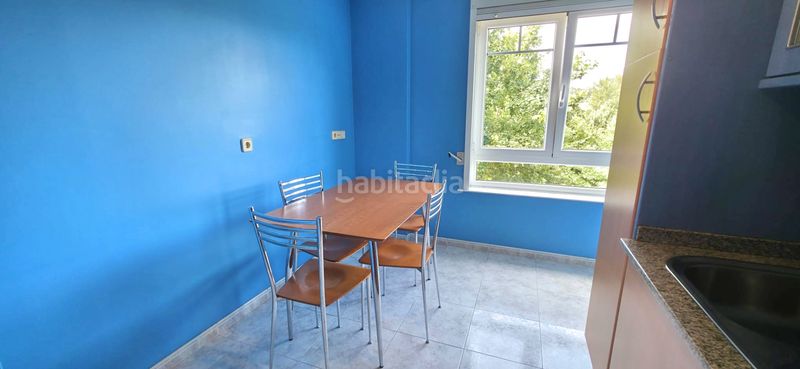 Foto fe2cb1ce-2a0f-427c-bb7f-544bbcbe424b. Pis amb calefacció aparcament a O Feal - Xubia Narón