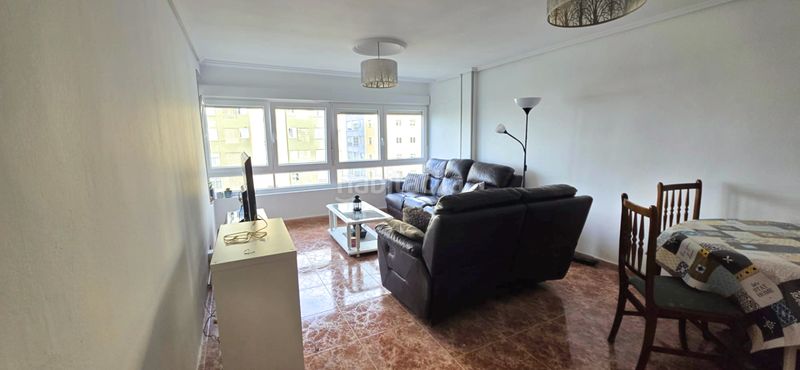 Foto 3708b602-4d49-4399-9306-e525005d9efc. Rent flat with heating in Caranza Ferrol