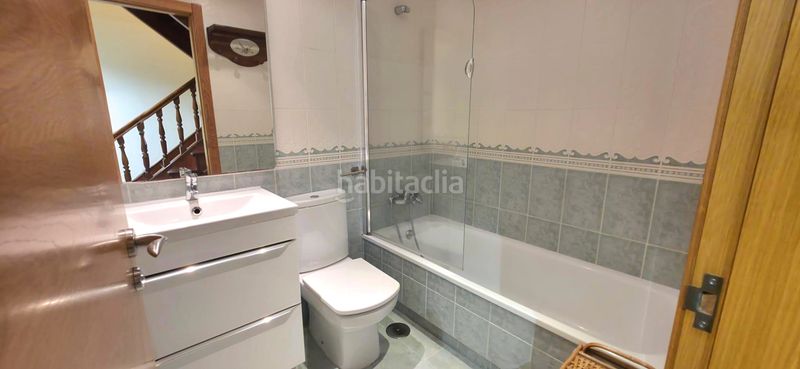 Foto c7722d8e-1207-4f39-b1e6-3d867c3809ee. Dúplex amb calefacció aparcament a Alto del Castaño Narón