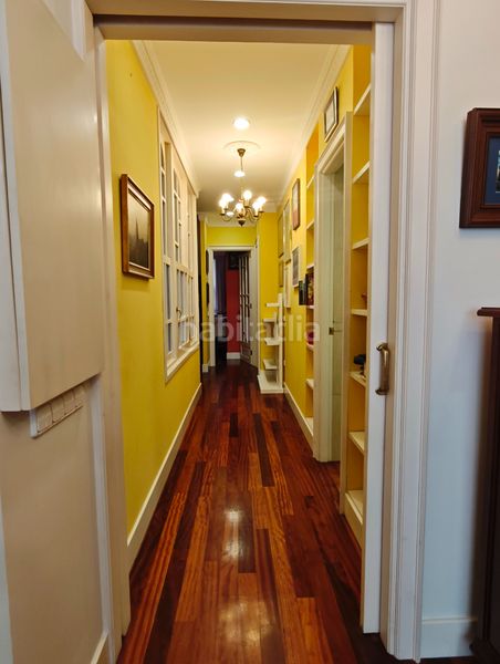 Foto ffa01820-572d-4096-8070-1b92a51e1293. Rent flat with heating in Centro Ferrol