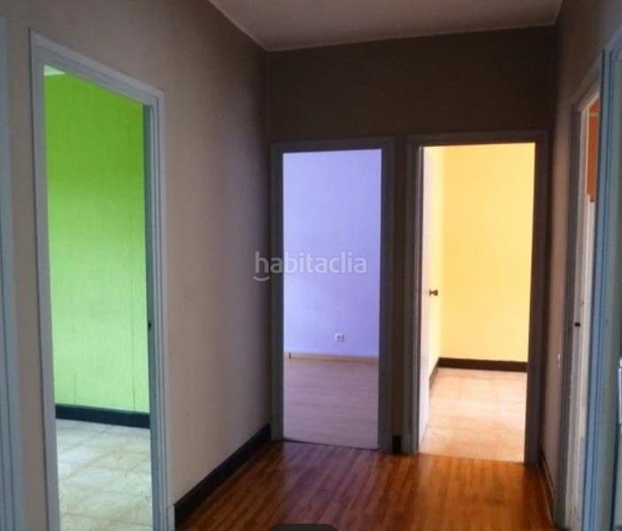 Foto dd6b99cc-af60-4048-a234-f5bb5c781566. Edifici a barca abaixo 73 a A Malata - Catabois - Ciudad Jardín Ferrol