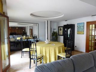 Pis  Pujada del castell. Piso en venta en figueres centro